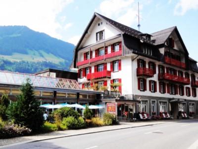Hotel Loewen Lungern Esterno foto